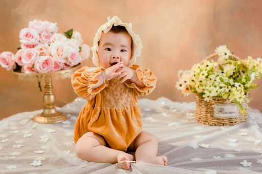 吐鲁番四个月宝宝放屁很臭 吐鲁番四个月宝宝放屁很臭